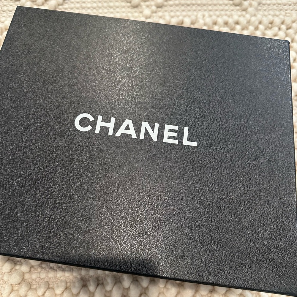 Chanel loafers - Picture 5 of 6